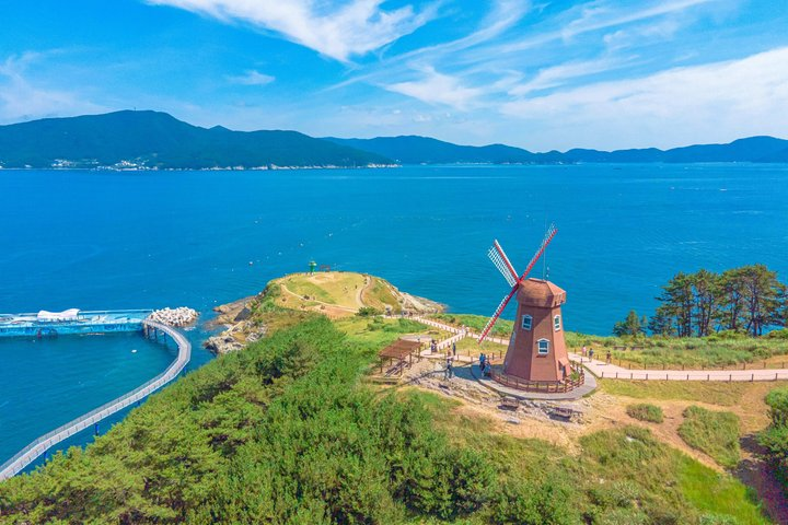 Geoje Oedo Botania Island from Busan - Photo 1 of 22